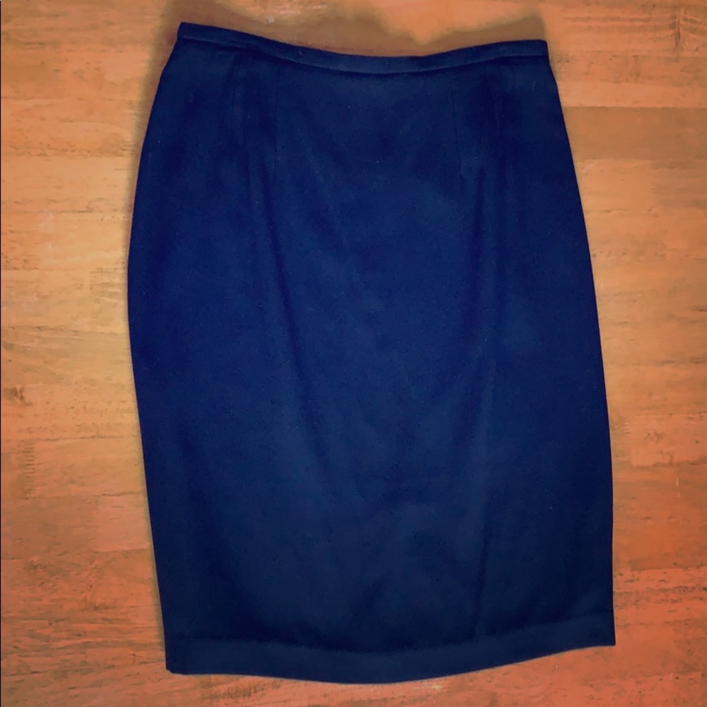 Pencil skirt